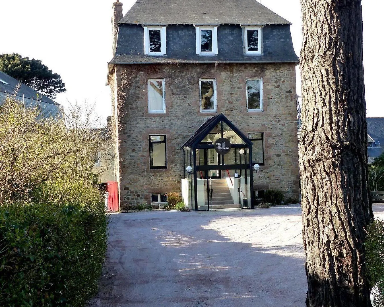 *** Hotel Villa Les Hydrangeas Perros-Guirec France